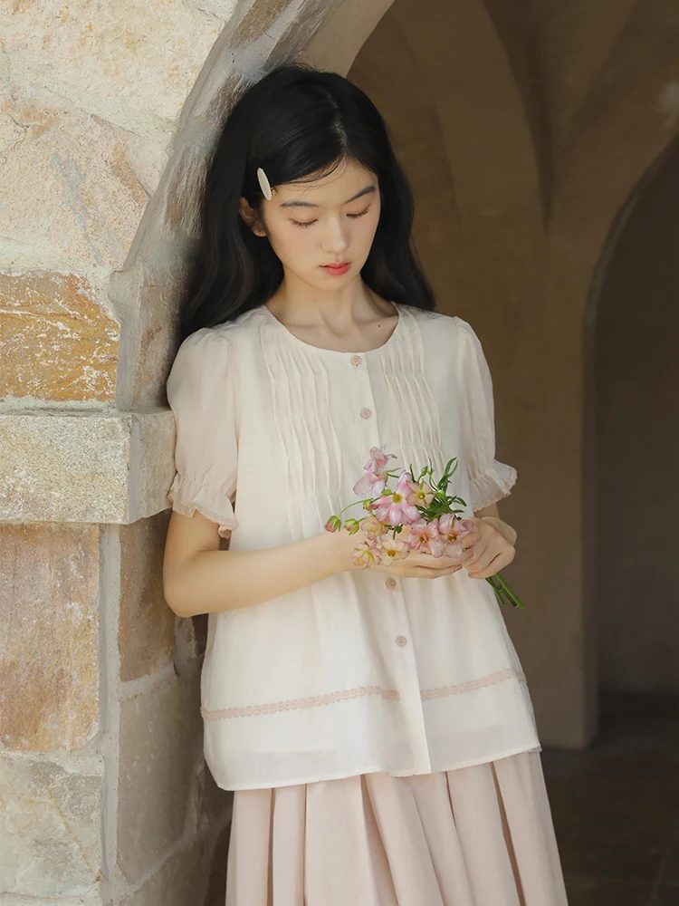 

Nesoulum Women's Summer Vintage Loose ort Sve irt Ruffle Hem Bubble Sve round Ne Pure Color Button up Top