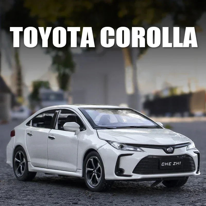 1:32 Toyota Corolla Hybrid Alloy Car Diecast &Toy Vehicles Car Model Sound and light Pull back Car Toys For Kids GiftsChristmas