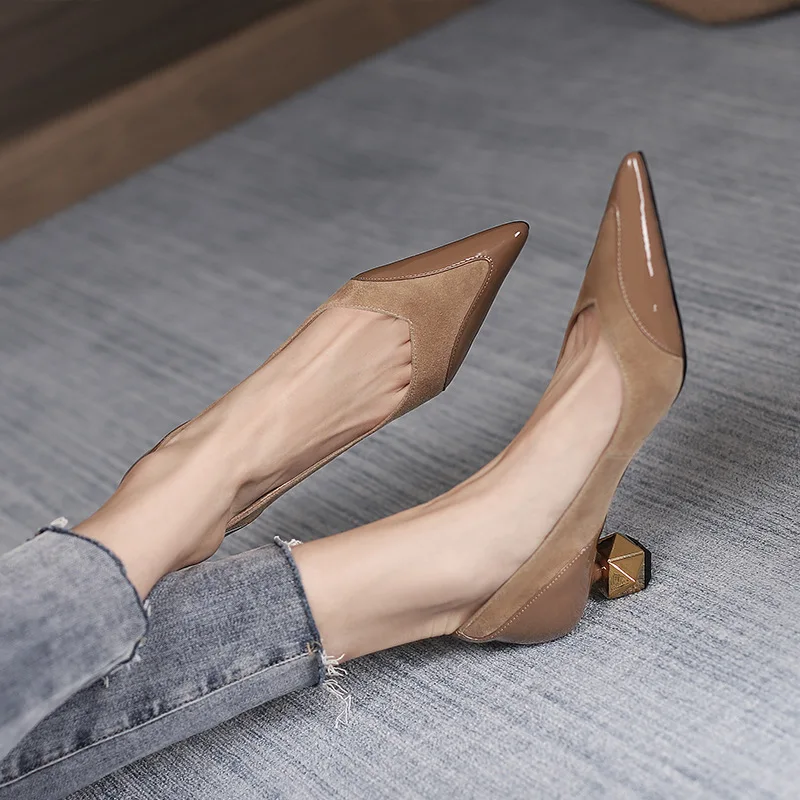 Fashion Elegant Women\'s High Heels Pointed Toe Shoes Houndstooth Metal Embellished Boat Shoe Party Dress Shoes Zapatos De Mujer