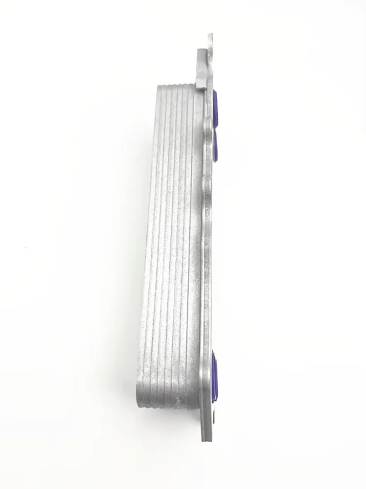 OE ; UN 6421800165   Radiateur de refroidissement d'huile Diesel pour moteur mercedes-benz M642 W164 GL350 GL450 W166 GL450 GLS450