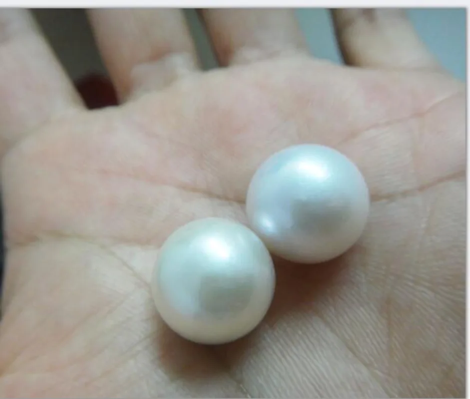 

Pair of 12-13mm White Round Loose Pearl Undrilled Women Wedding Party Jewelry Accessories Necklace Earring Ring Bracelet Ring AA