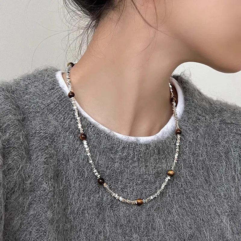 

Broken Silver Tiger Eye Stone Spliced Necklace for Women, Light Luxury New Simple Clavicle Chain Choker, Autumn Winter Necklace