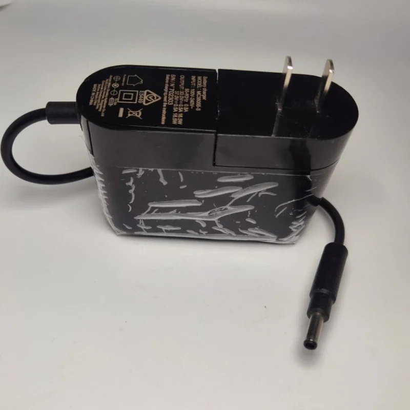 MC3805B 33v-37v500ma Original Compatible with Vacuum Charger Q8 P7 Flex/young/max