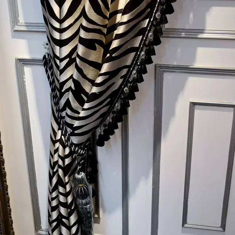 Nieuwe Zebra Strepen Zwart-wit Jacquard Verdikte Verduisteringsgordijnen voor Woonkamer Eetkamer Slaapkamer Aangepaste Woondecoratie