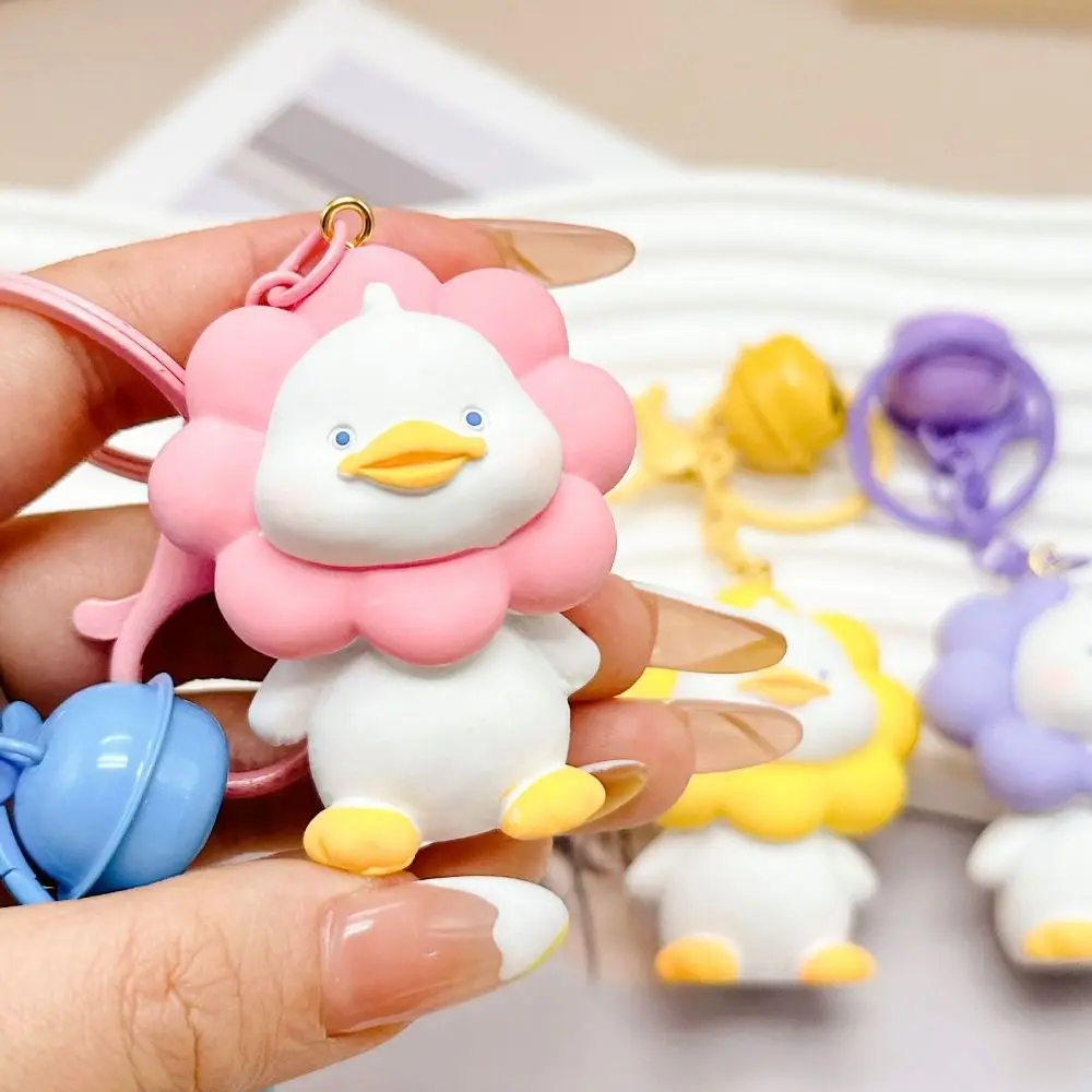 Work Is So Annoying Sunflower Duckling Keychain Sunflower Animal Annoying Duck Keyring Cartoon Resin Duck Doll Pendant