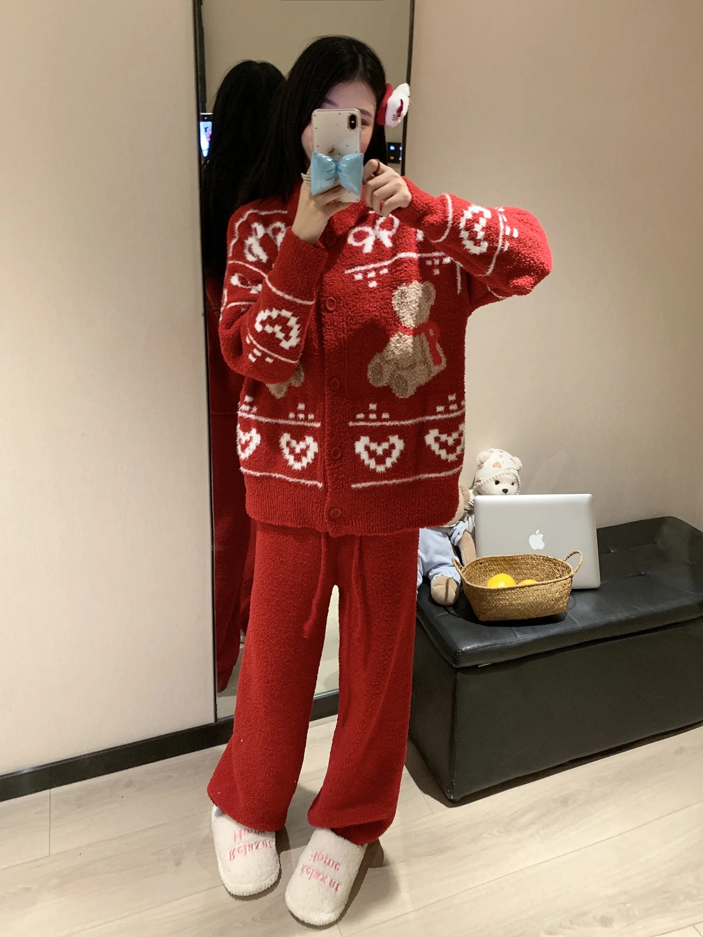 

Cisas Red Cute Bear f Velvet Thiened Coral Fce Spwear Women's Autumn Winter Home Clothes Festive Chinese Zodia...