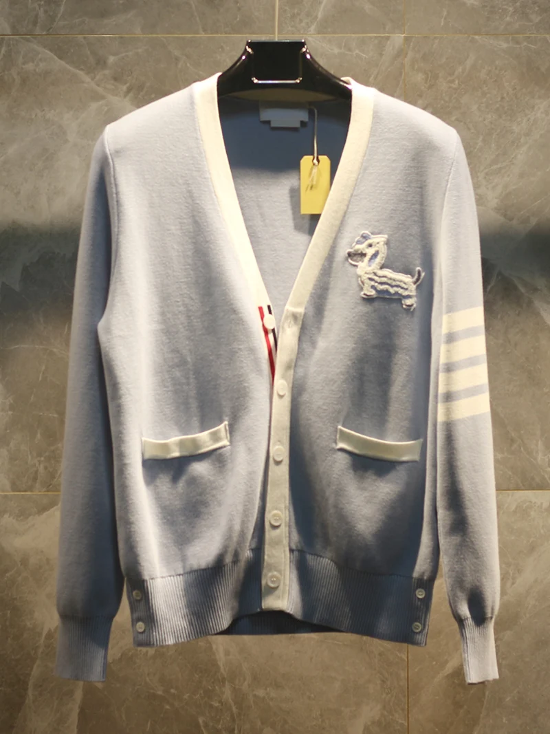 

Элитный вязаный свитер-кардиган унисекс для весны-осени 2026: модный городской стиль, длинный рукав, V-образный вырез, теплый