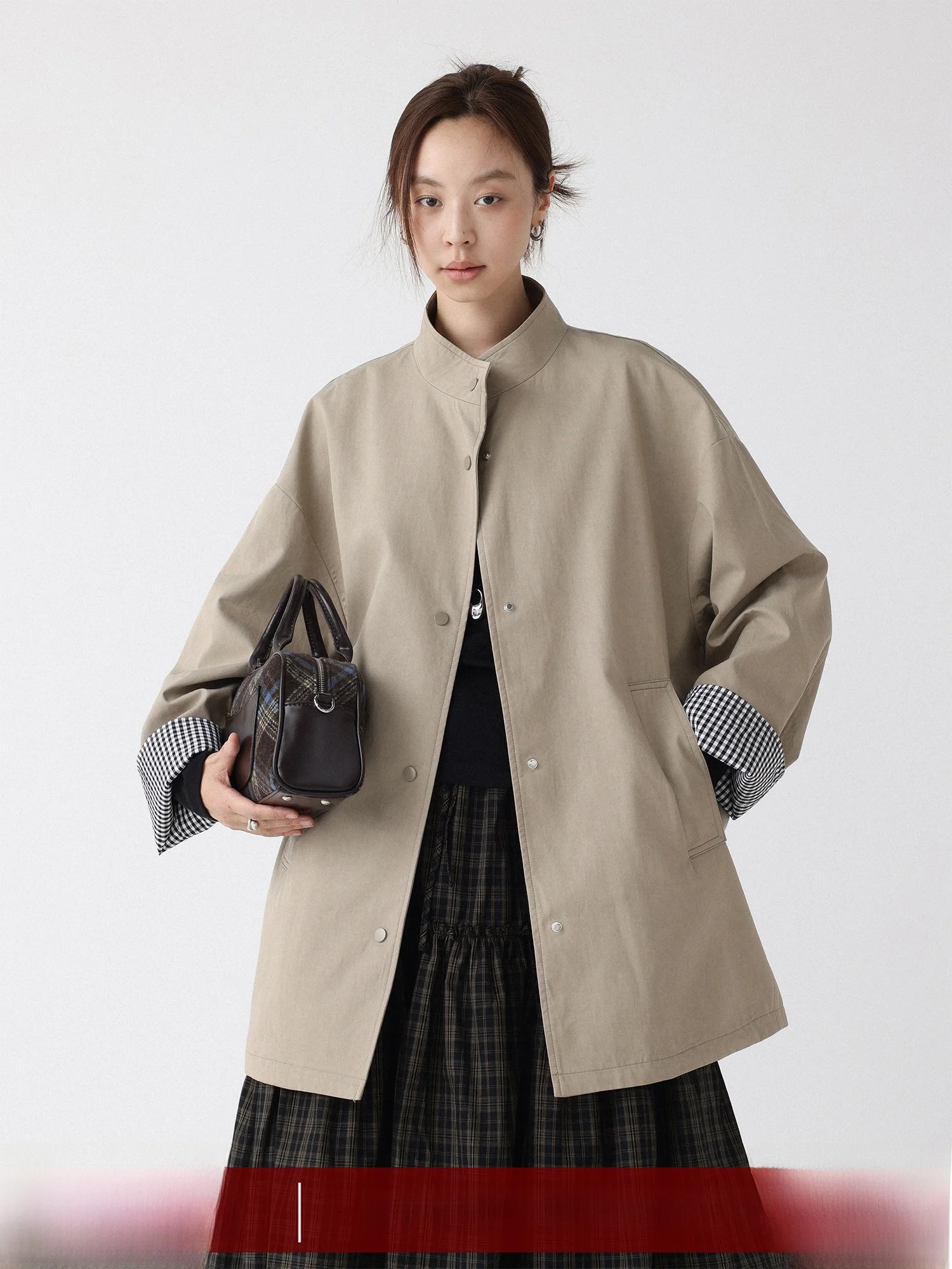 

Низкокалорийная ветровка женская демисезонная из хлопка, средней длины, в клетку, с лоскутными манжетами и воротником-стойкой, повседневная верхняя одежда