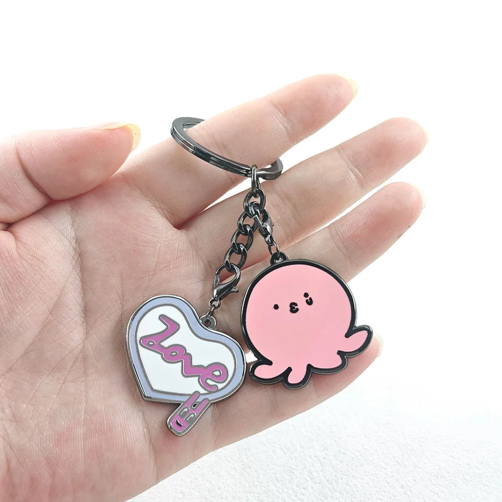 Niedlicher rosa Oktopus-Schlüsselanhänger, herzförmiger Liebesanhänger, Kawaii-Tier-Metall-Schlüsselring, Y2K-Rucksack-Charm, Schmuckgeschenk für die Freundin. – Detail 7