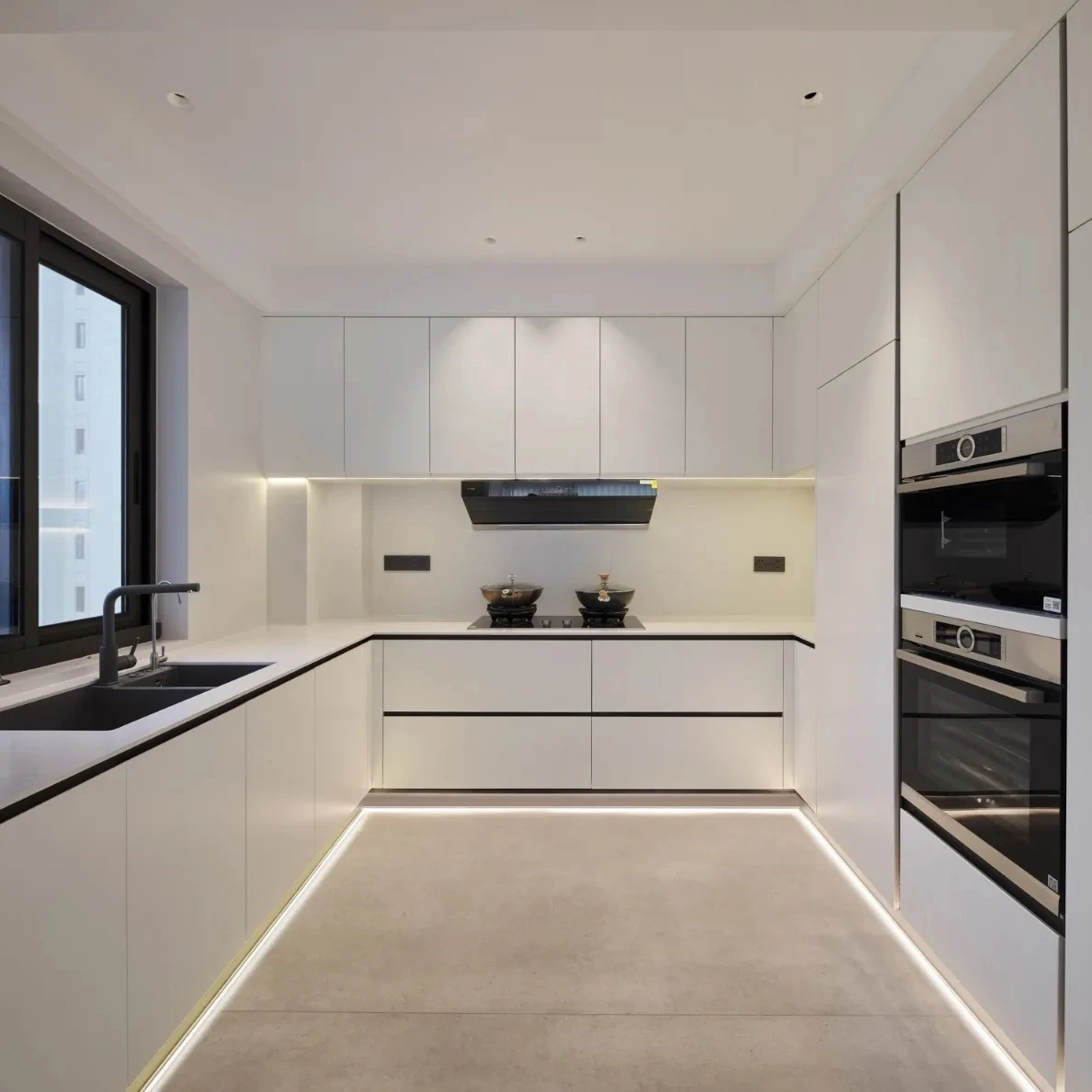 

Factory Custom Smart Design Modern Kitchen Cabinets White and Kitchen Furniture Modular Locker Units