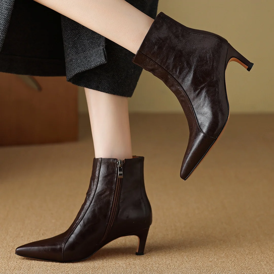 

Женские осенние ботильоны из овчины в стиле пэчворк с острым носком и молнией сзади, элегантные женские короткие ботинки высокого качества на тонком высоком каблуке 5,5 см