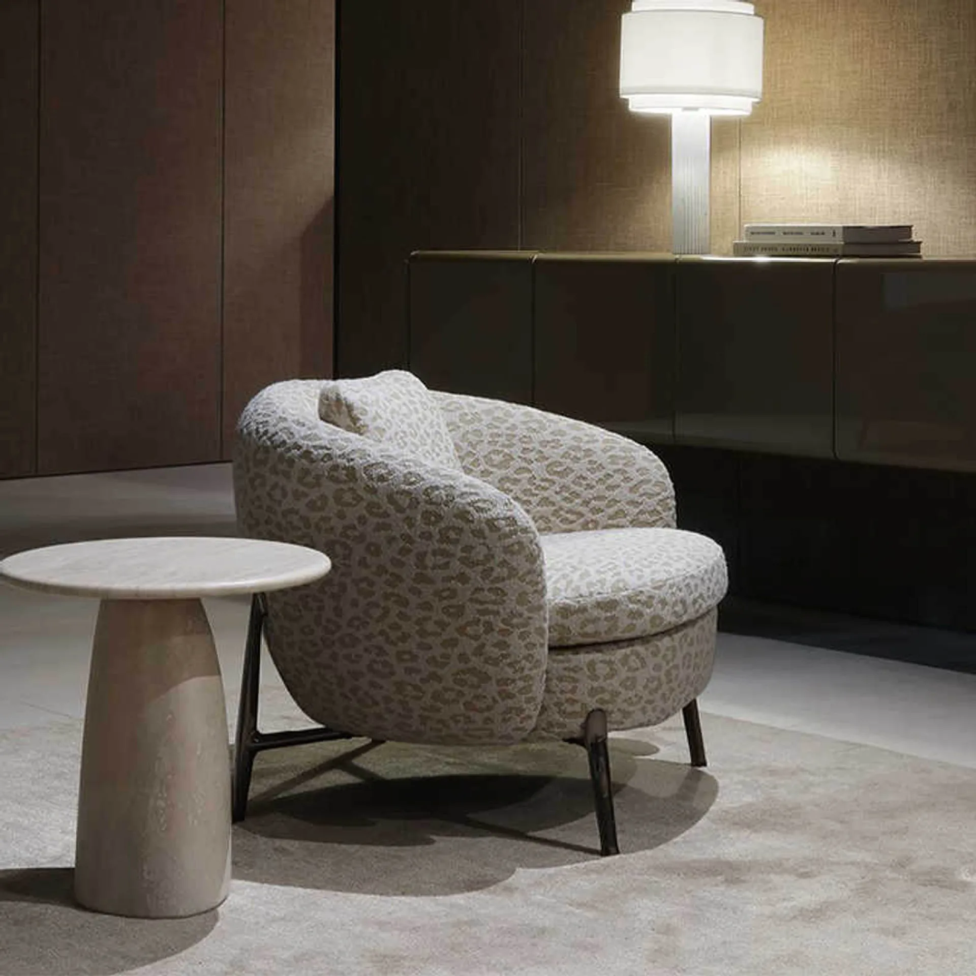 Single sofa chair Modern matte leather armchair Fabric leisure sofa