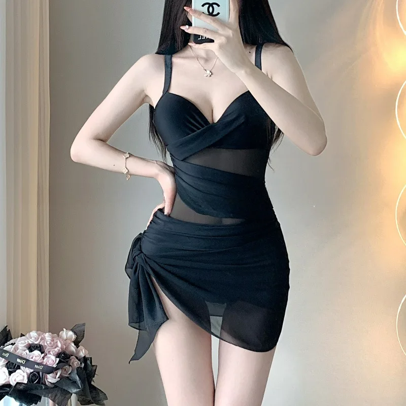 Retro Premium One-Piece Swimsuit Women Tummy Control Slimming Beach Bathing Suit