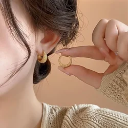 Korean version ins matte round simple fashion design earrings French light luxury high-end accessories