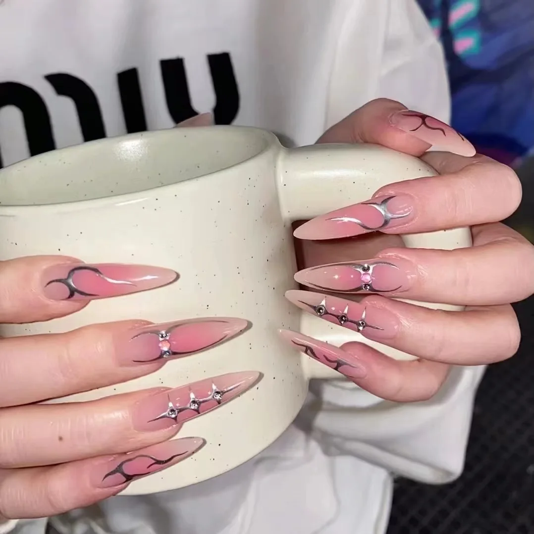 24pcs Long Pointed Gradient Pink False Nails y2k Sliver Flame Printed Wearable Press On Nails Full Finished Acrylic Nail Tips