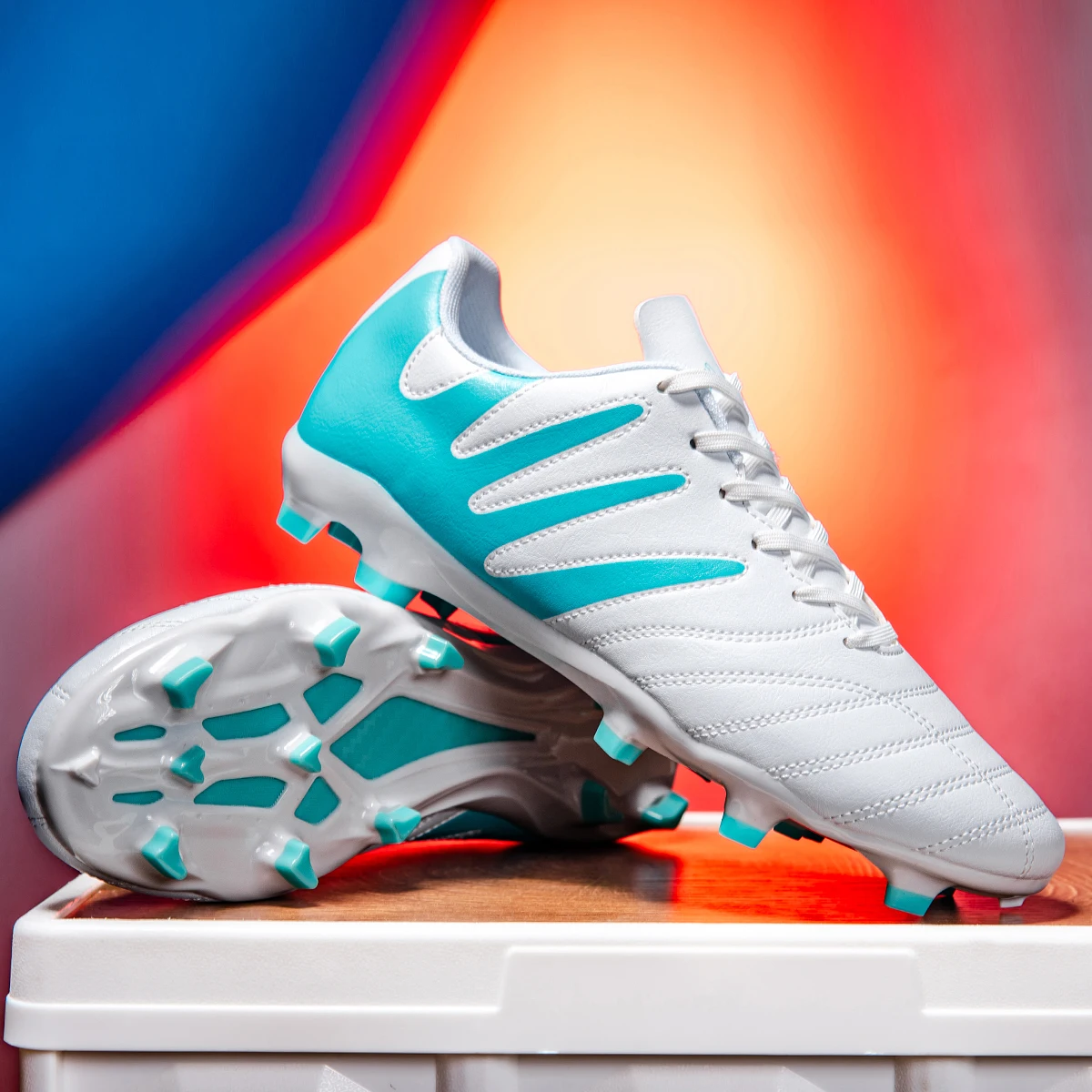 

True To Size Soccer Shoes High Performance Football Cleats With Anti Slip Sole For Players footbal shoes foodball shoes for men