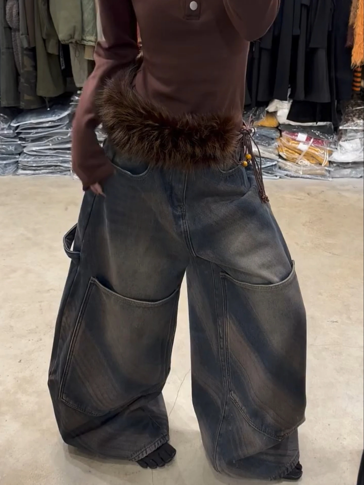 

Retro American Vibe Distressed Wide Leg Loose Fit Knife Denim Jeans Street Style Men's Casual High Waist Jeans