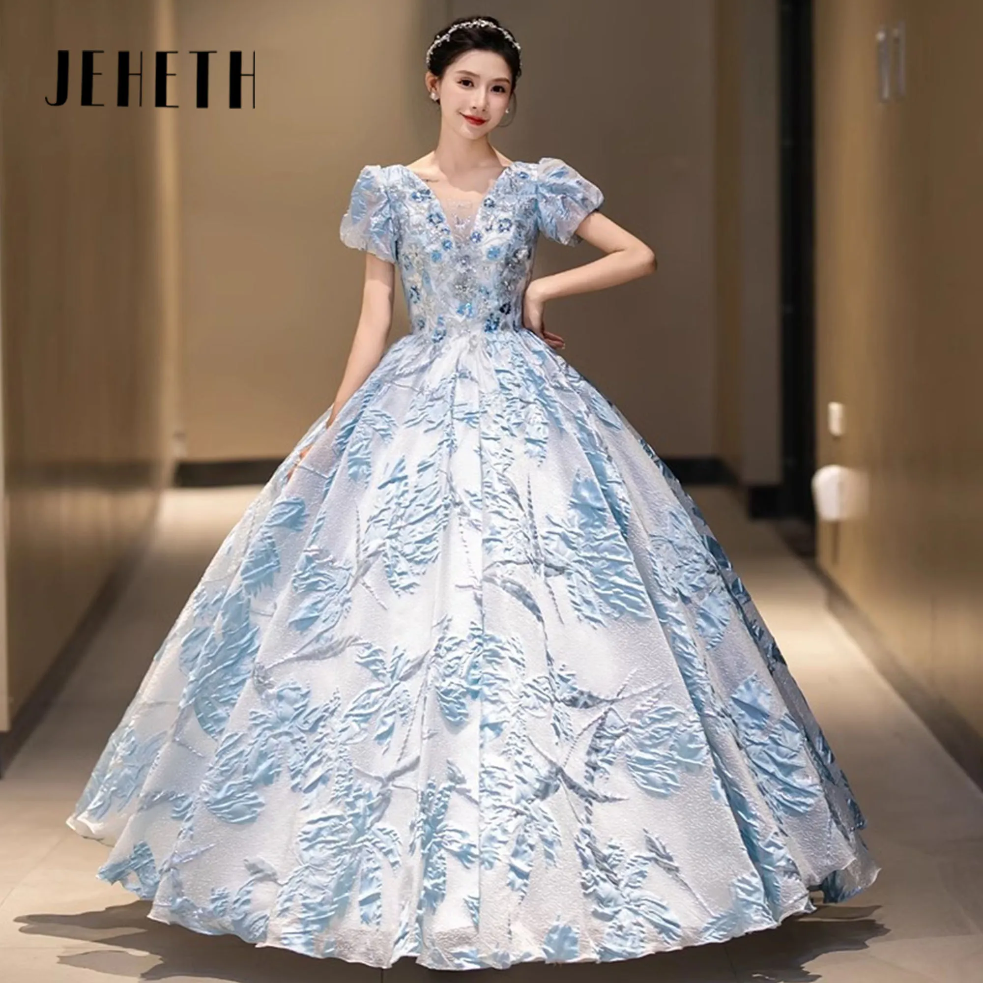 

Shiny Ball Gown Quinceanera Dresses Puff Sleeves Evening Dress A Line Elegant Formal Elegant Floor Length Birthday Party Gowns