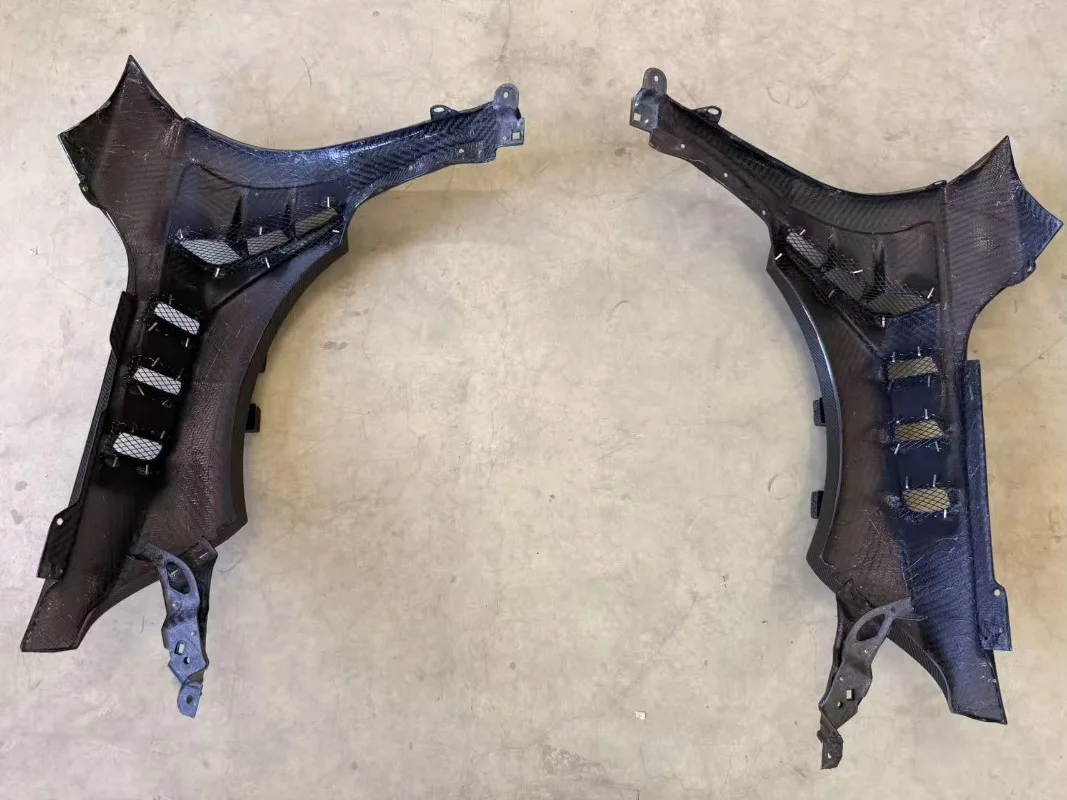 Brand New Original Civic  MB style Carbon Fiber Mud Guard  Front Left & Right Fender For Civic Type R 2020-2023