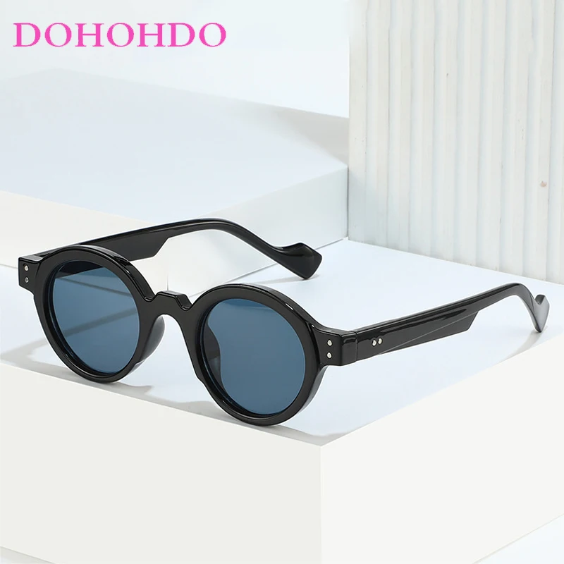 

Fashion Punk Circular Sunglasses Women Men Luxury Brand Design Rivet Small Frame Sun Glasses For Men Outdoor Travel Shades UV400