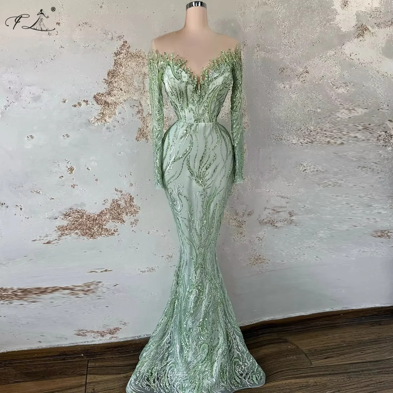 

Elegant Party Dresses Sequin Embroidered Evening Dress V-neck Long Sleeve Mermaid Gown Light Green wedding party dress