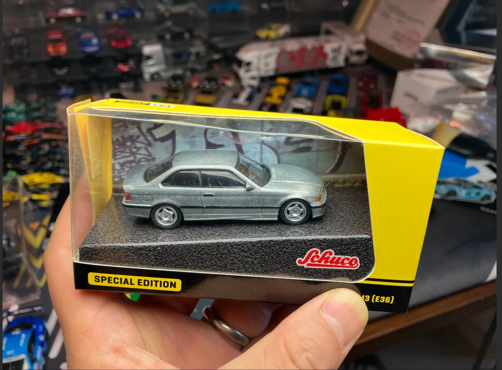 Schuco 1/64 Chase Car Collector M3 E36 Diecast Scale Model Car Alloy
