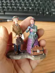 Resin figure mental psychological sand table game box court therapy couple  travel