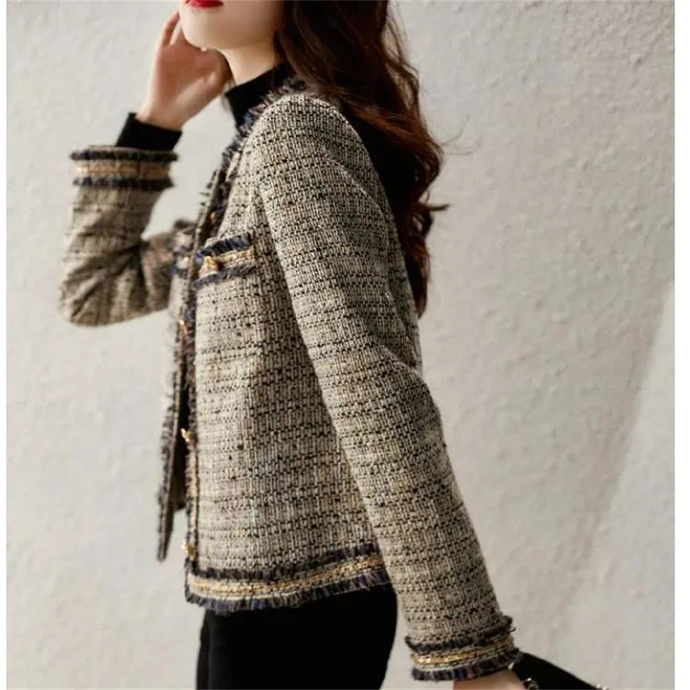 Giacca da abito corta in tweed profumato piccolo di alta qualità Donna Primavera Autunno Capispalla Nuove signore Retro Top femminili Cappotti slim