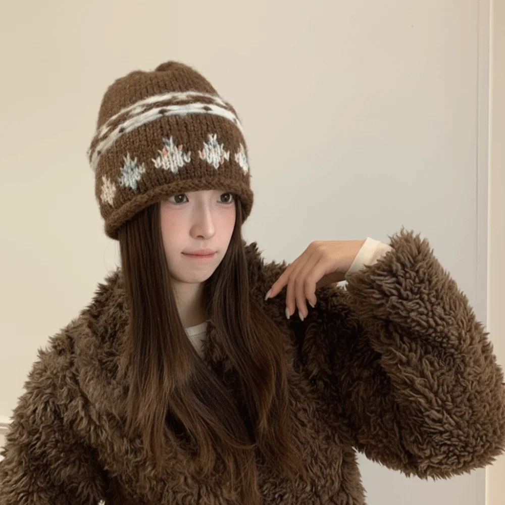 خمر نمط الجاكار نمط الرجعية قبعة صغيرة قبعة دافئة محبوك الجاكار محبوك قبعة معرض جزيرة نمط الكورية الدافئة محبوك قبعة الشتاء