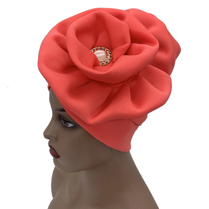 2026 Trendige Damen-Turbanmütze mit großer Blume, modische muslimische Hijab-Kappen, Diamanten-Kopftuch, Damen-Bandana, Chemo-Mütze, afrikanischer Hut – Detail 5