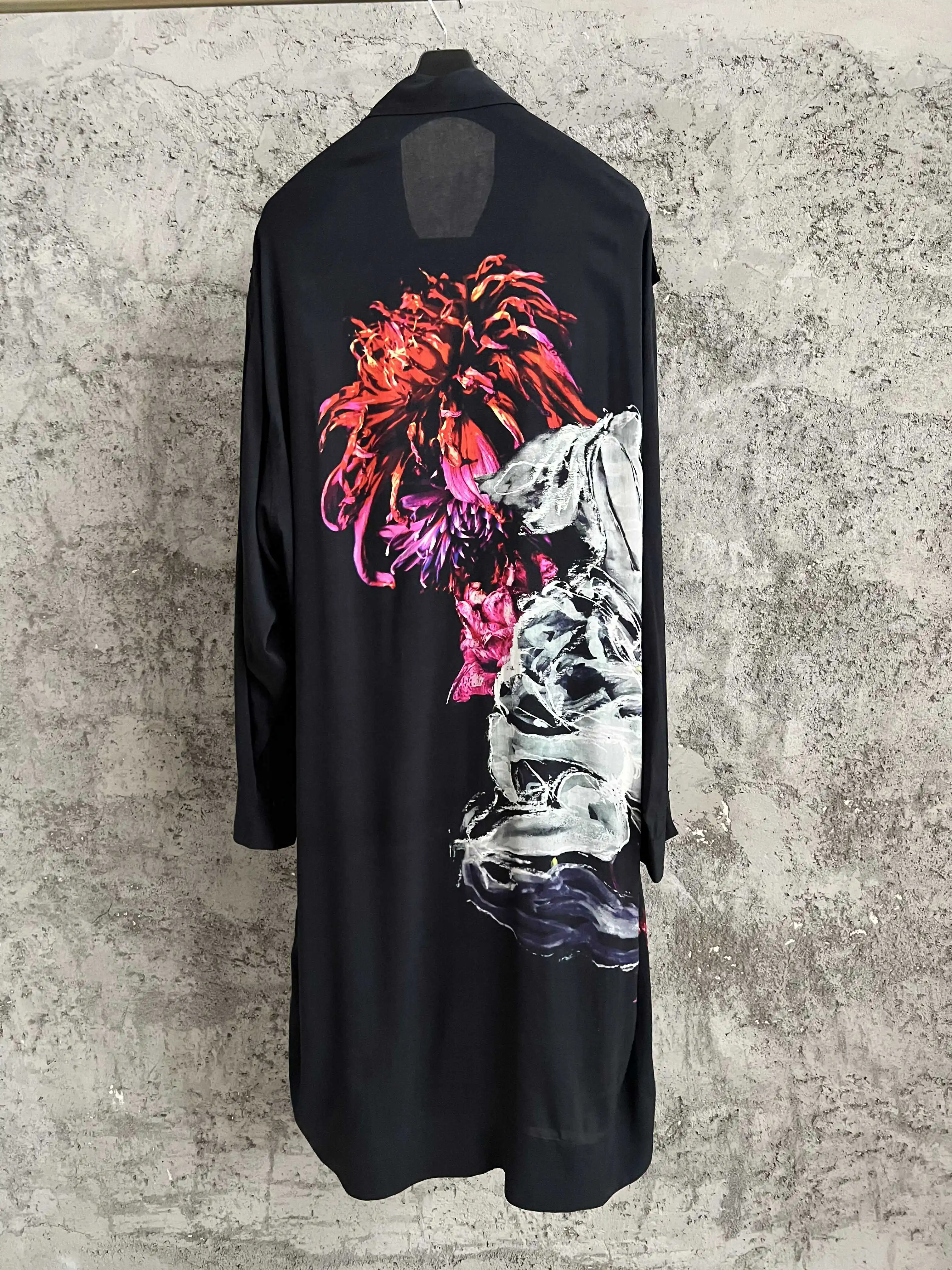 TOP-YAMAMOTO original Dark Woman and flower-back printed windbreaker Long rayon light jacket