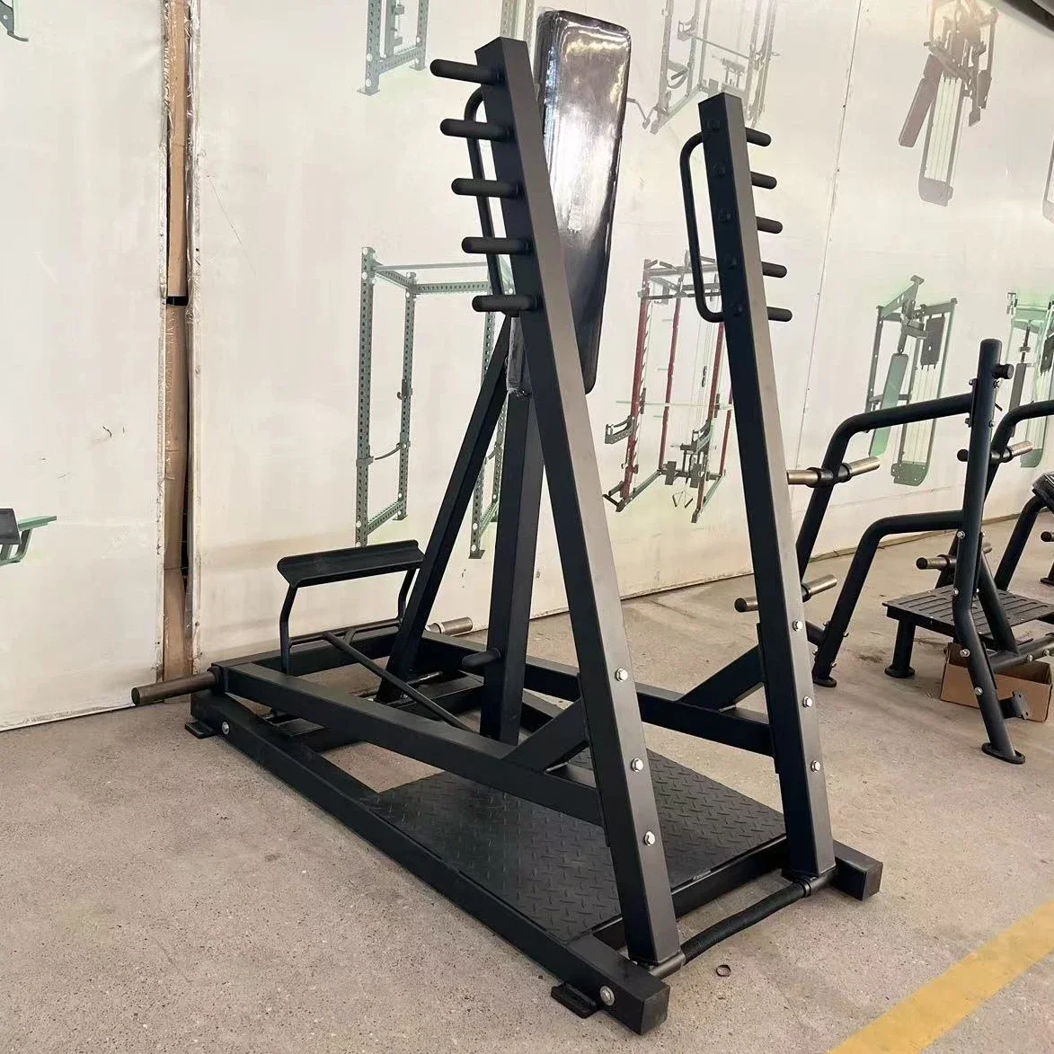 

Fitness Machine Sports Equipment Standing Chest Press