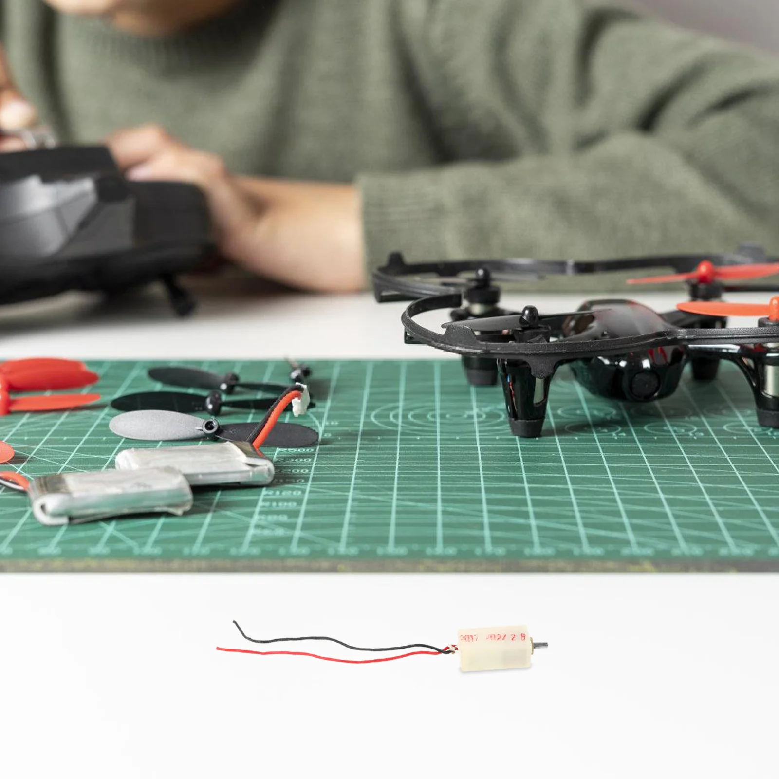 

2Pcs Micro Dc Gear Motor High Speed Small Motor Replacement for DIY Car Airplane Science Equipment