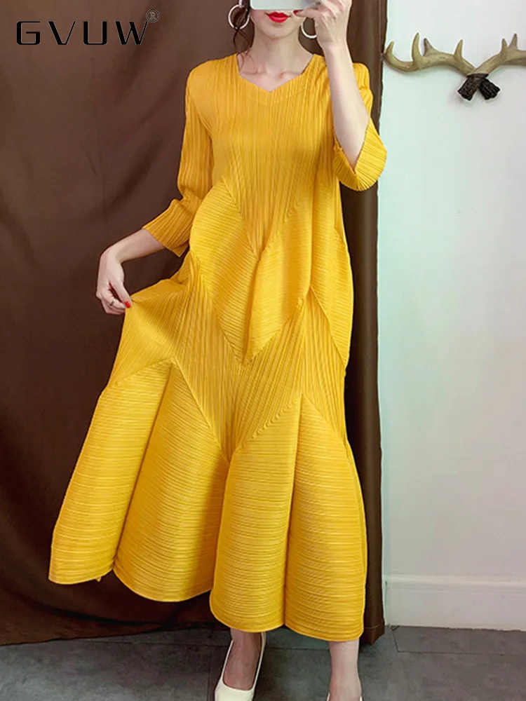 GVUW Women Pleated Bud Dress Solid Color Luxury O-neck Three Quarter Sleeve 2024 Summer Autumn Female Fashion Dresses 17D2422