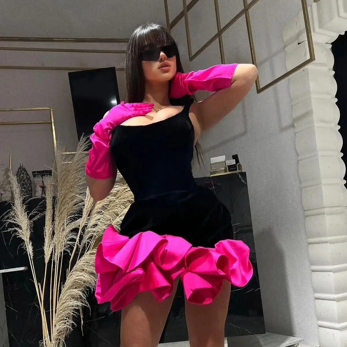 SERENDIPIDTY O-neck Black Velvet Party Dress Ruffled Layered Hot Pink Cocktail Dresses Custom Made Sleeveless Free Shipping Gown