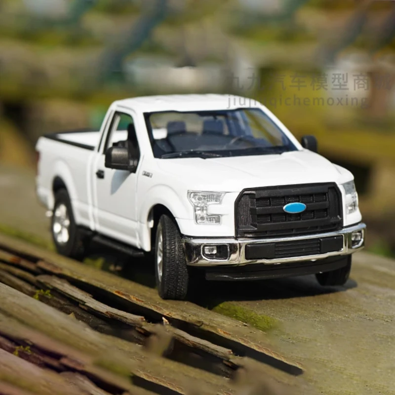 WELLY Diecast 1:24 Scale F-150 2015 Regular Cab Alloy Pickup Car Model Finished Product Simulation Toy Gift Static Model Display