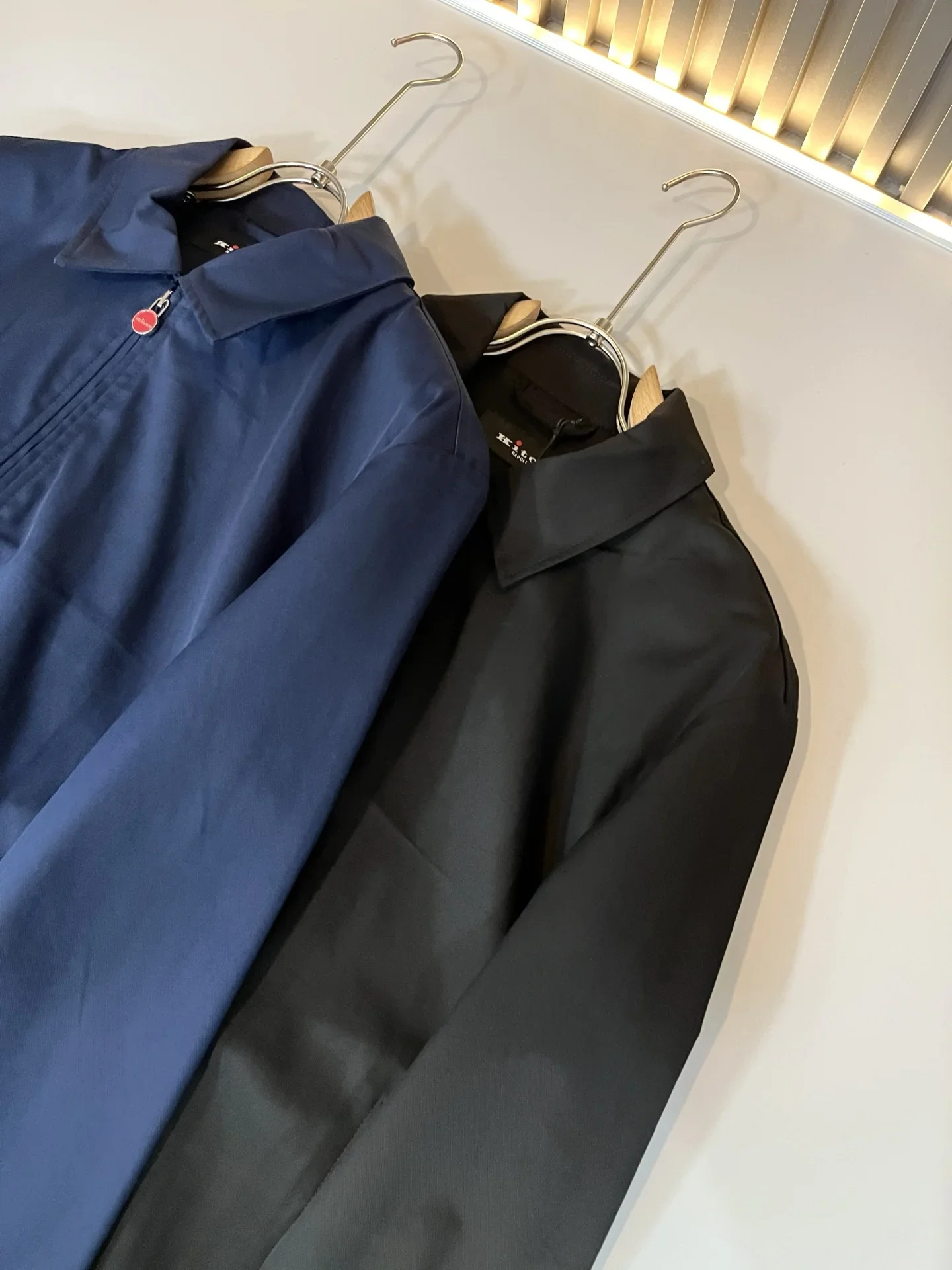 

Kiton 25aw canvas fabric zip jacket