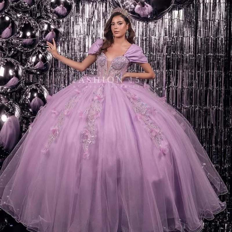 

Lilac Shiny Quinceanera Dresses Ball Gown Off The Shoulder Applique Flower Beads Tull Corset Party Birthday Sweet 16 Dress Vesti
