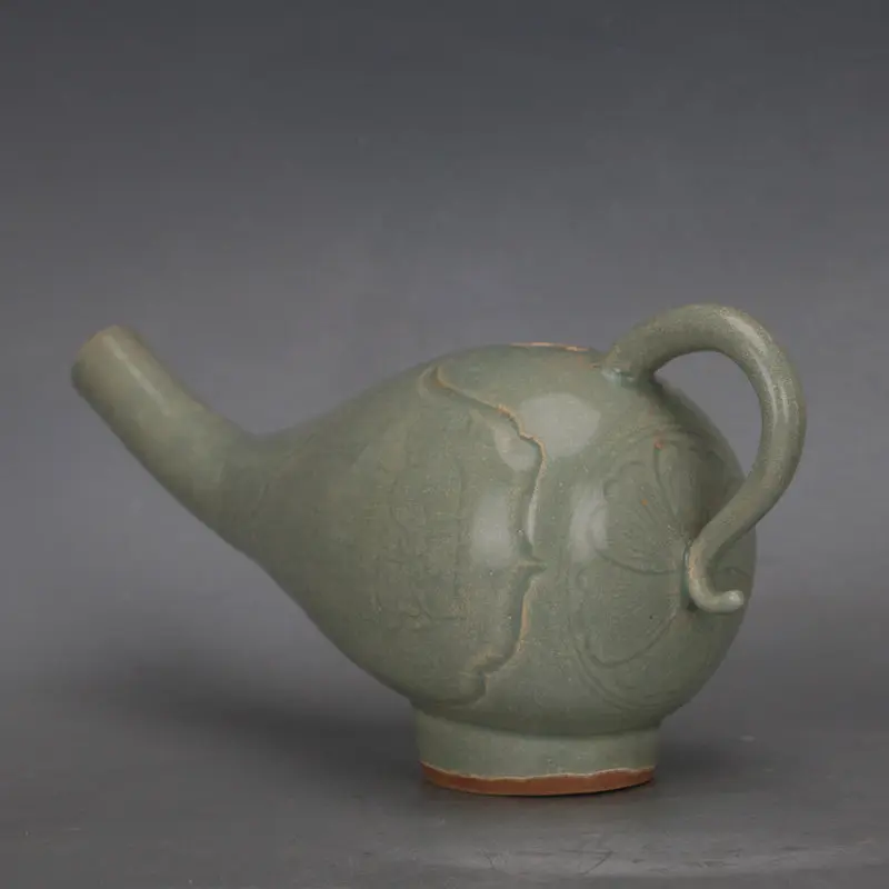Celadon Glaze Carved Long Spout Ewer Yue Ware Handcrafted Porcelain Antique Style Home Decor Collection