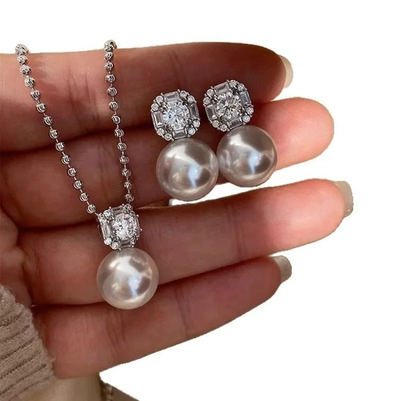 

Classic light luxury s925 sterling silver, sugar cube full of diamonds, cold light Shijia pearls, high-end elegant Princess