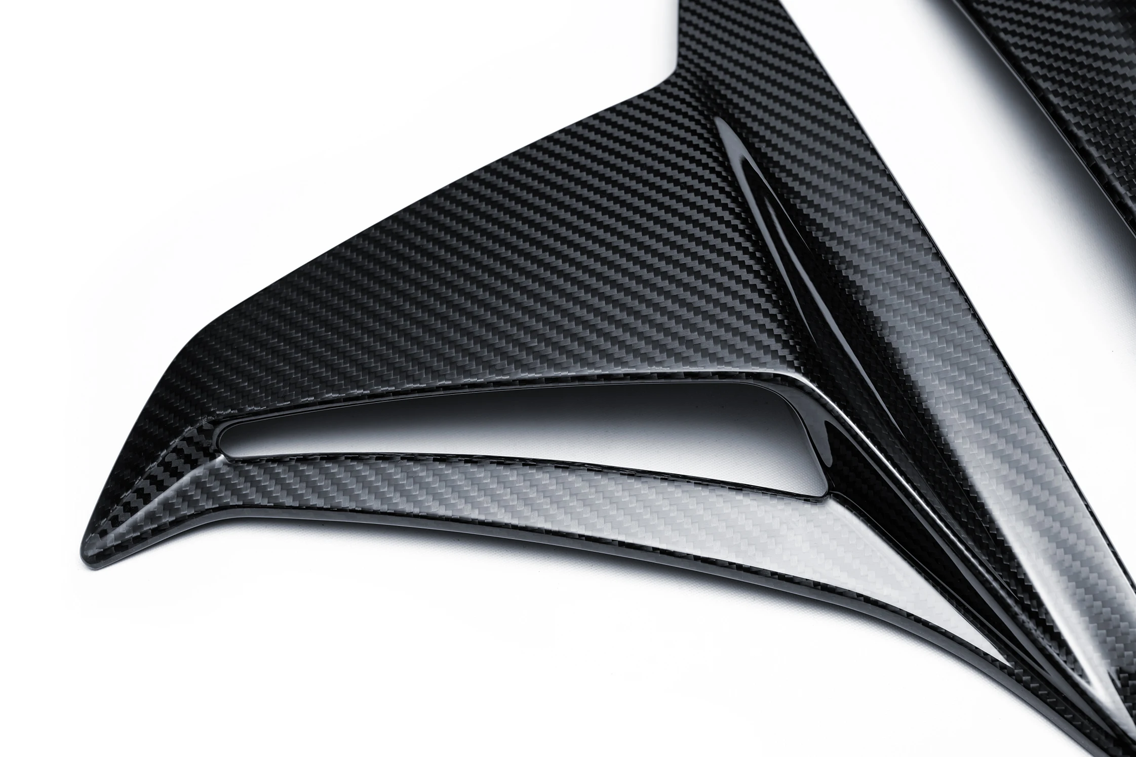 Paktechz Design Body Kit Real Dry Carbon Fiber Front Canards Car Decorations Suitable for LotuS EMIRA