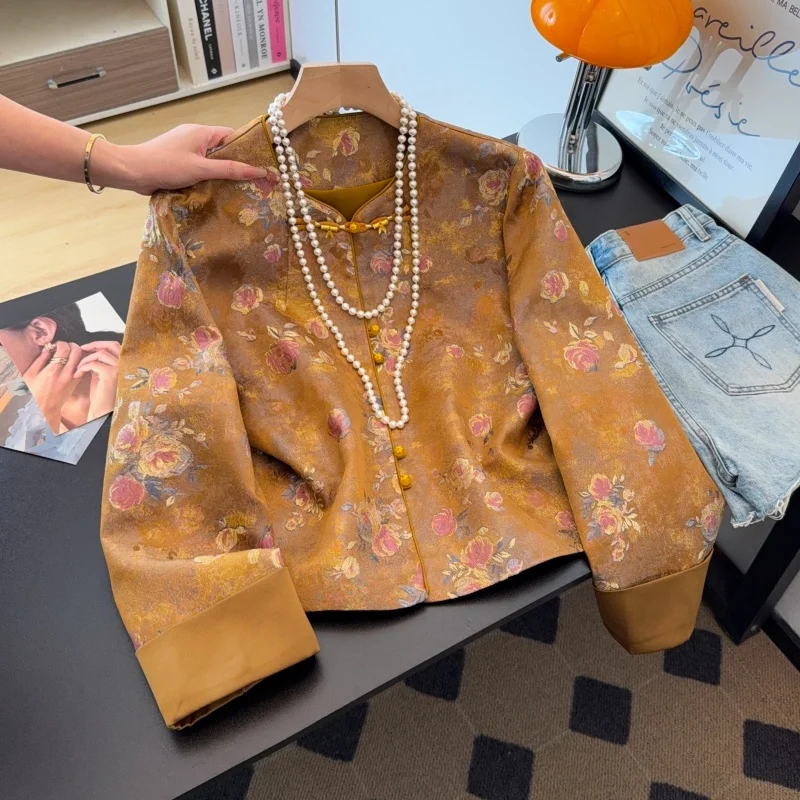 Elegant Chinese Style Long Sleeve Embroidered round Neck Button up Coat Classical Autumn Outerwear for Women Traditional Design