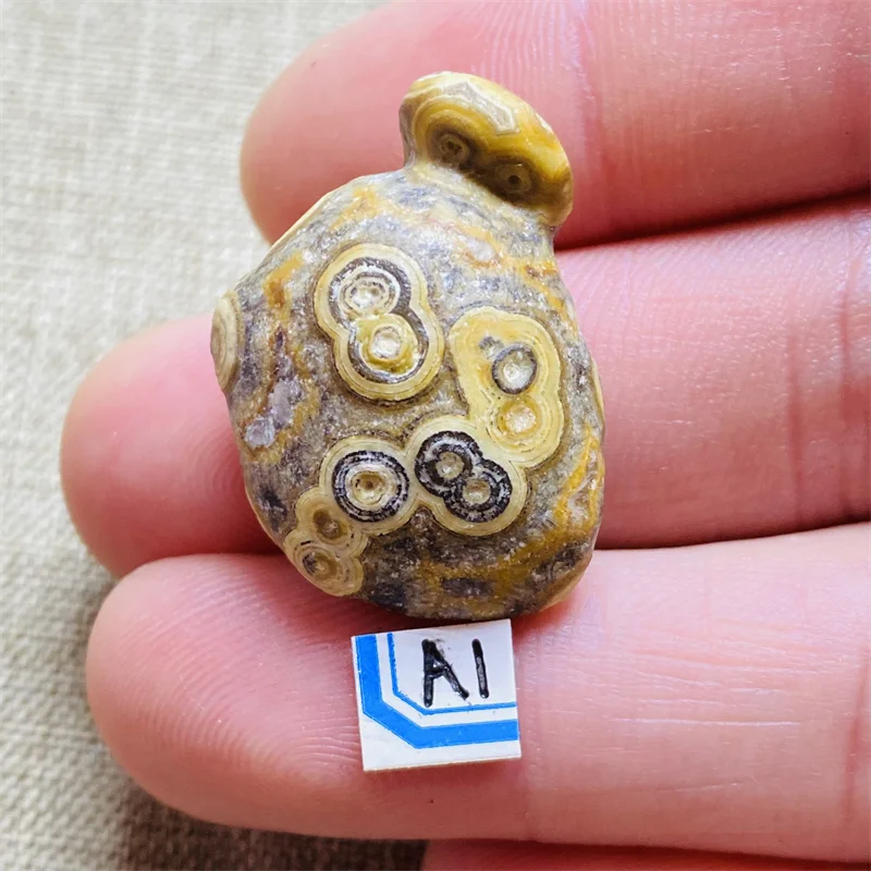 Gobi Mineral Stone Energy Healing Aquarium Decoration Gift With Witchcraft Supplies - view 2