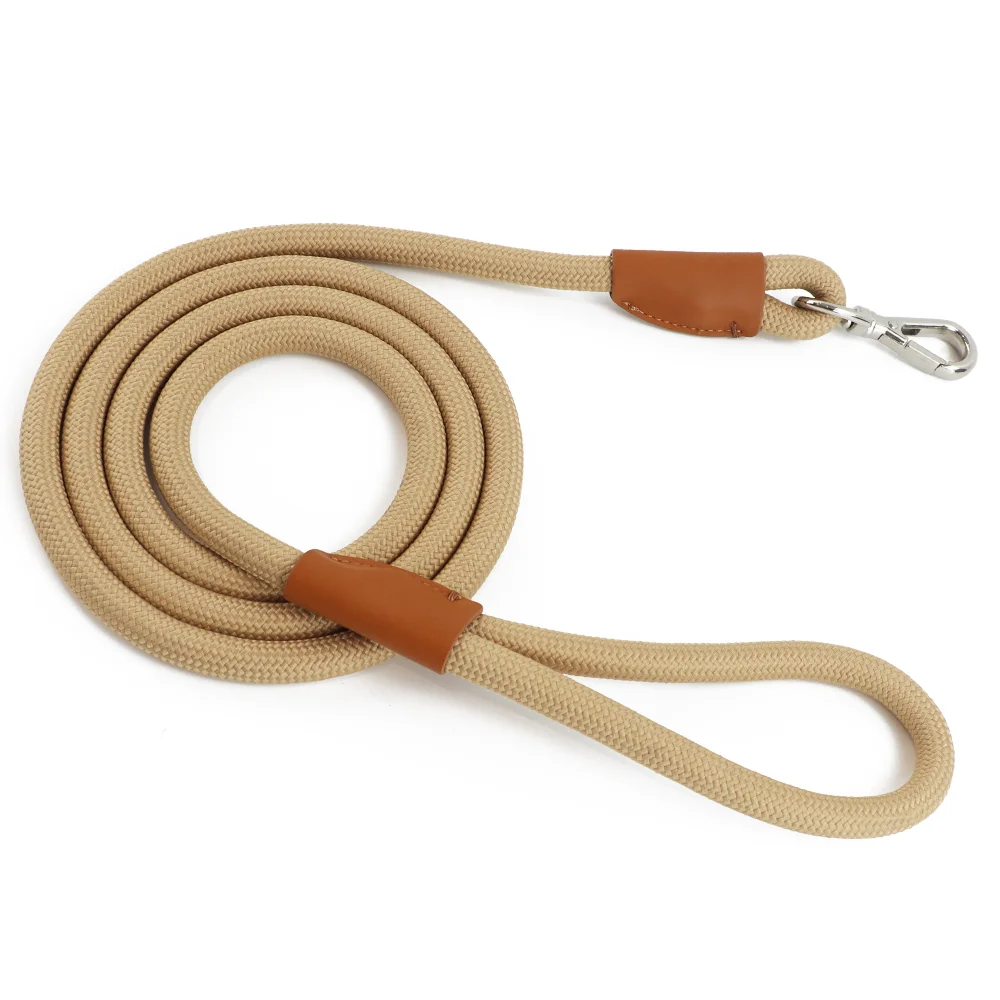 Adjustable Nylon Dog Leash For Large Dogs With Training Buckle_voghion.com
