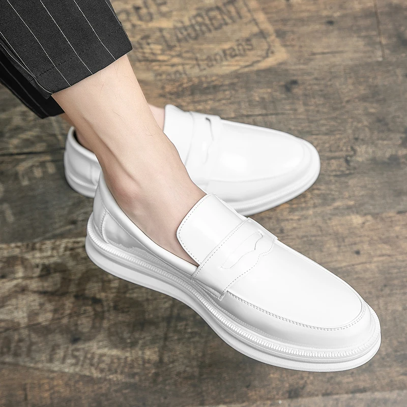 Korean fashion men\'s leather shoes casual business shoes fashion trendy white leather shoes suit formal leather shoes