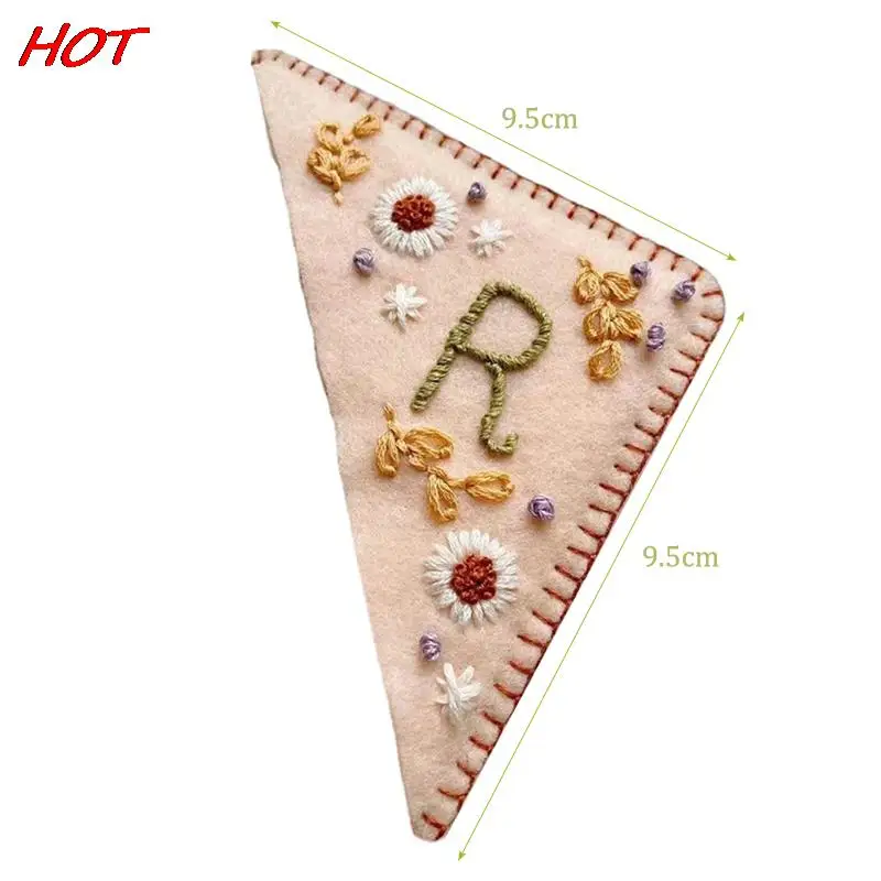 Personalized Hand Embroidered Corner Bookmarks Felt Triangle Marker Creative Chinese Embroidery Bookmarks Elegant Felt Flower