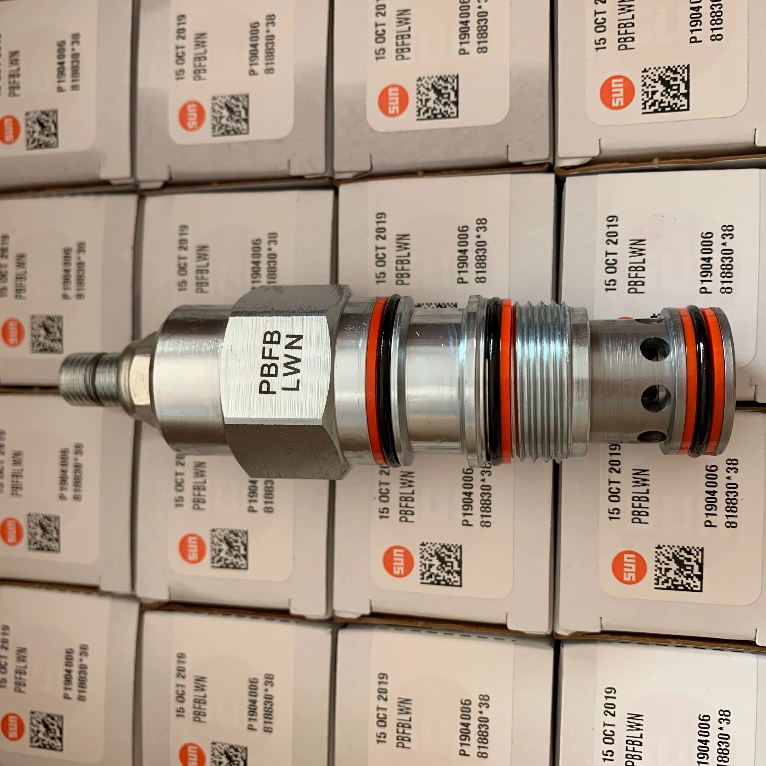 PBFB-LWN PBFBLWN PBFB LWN SUN Hydraulics Original Genuine  Pilot-operated, Pressure Reducing Valve HYDRAFORCE ea ton vic kers IH