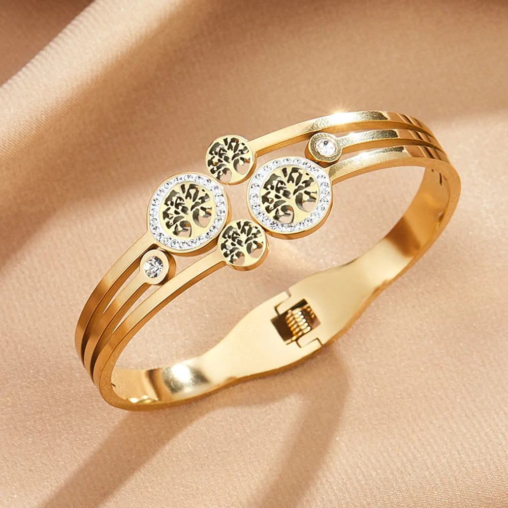 Life Tree Three Rings Interlaced White Shell Diamond Ladies Metal Bracelet, Gold Plated 18k Light Luxury Fashion