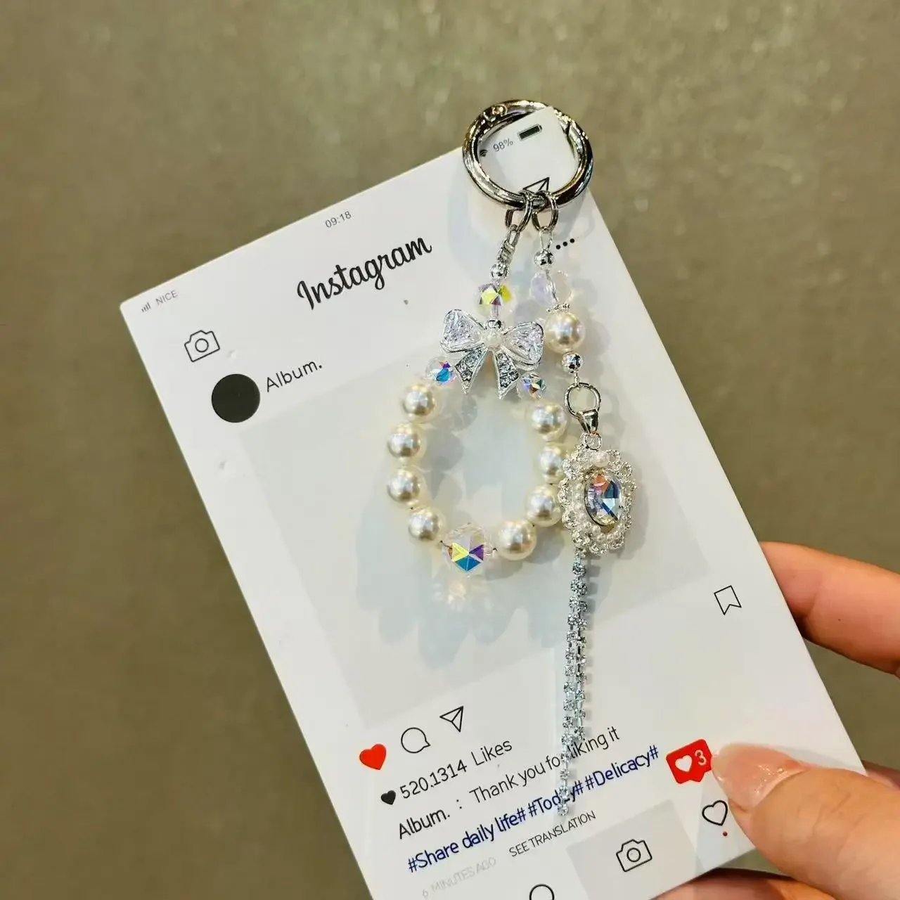 

Ins Стиль Легкая Роскошная Высококачественная Цепочка Для Мобильного Телефона Жемчужный Браслет Подвесная Веревка Сумка Подвеска Лук Брелок Наручная Подвесная Цепочка