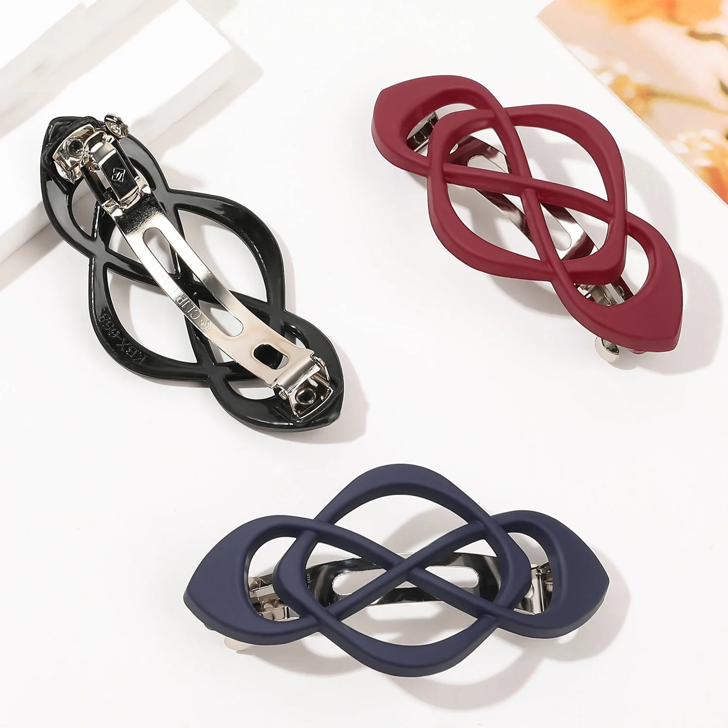 Hollow Matte Spring Hair Clip Hairpins Elegant Hairgrips Ponytail Holder Barrettes Claw For Women Girls Fashion Hair Accessories